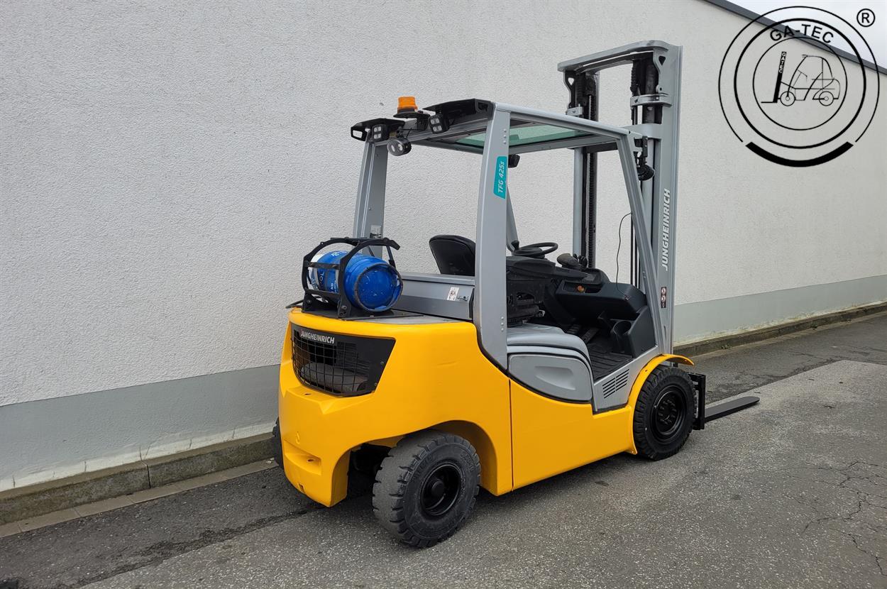 Jungheinrich TFG425s – Bild 6