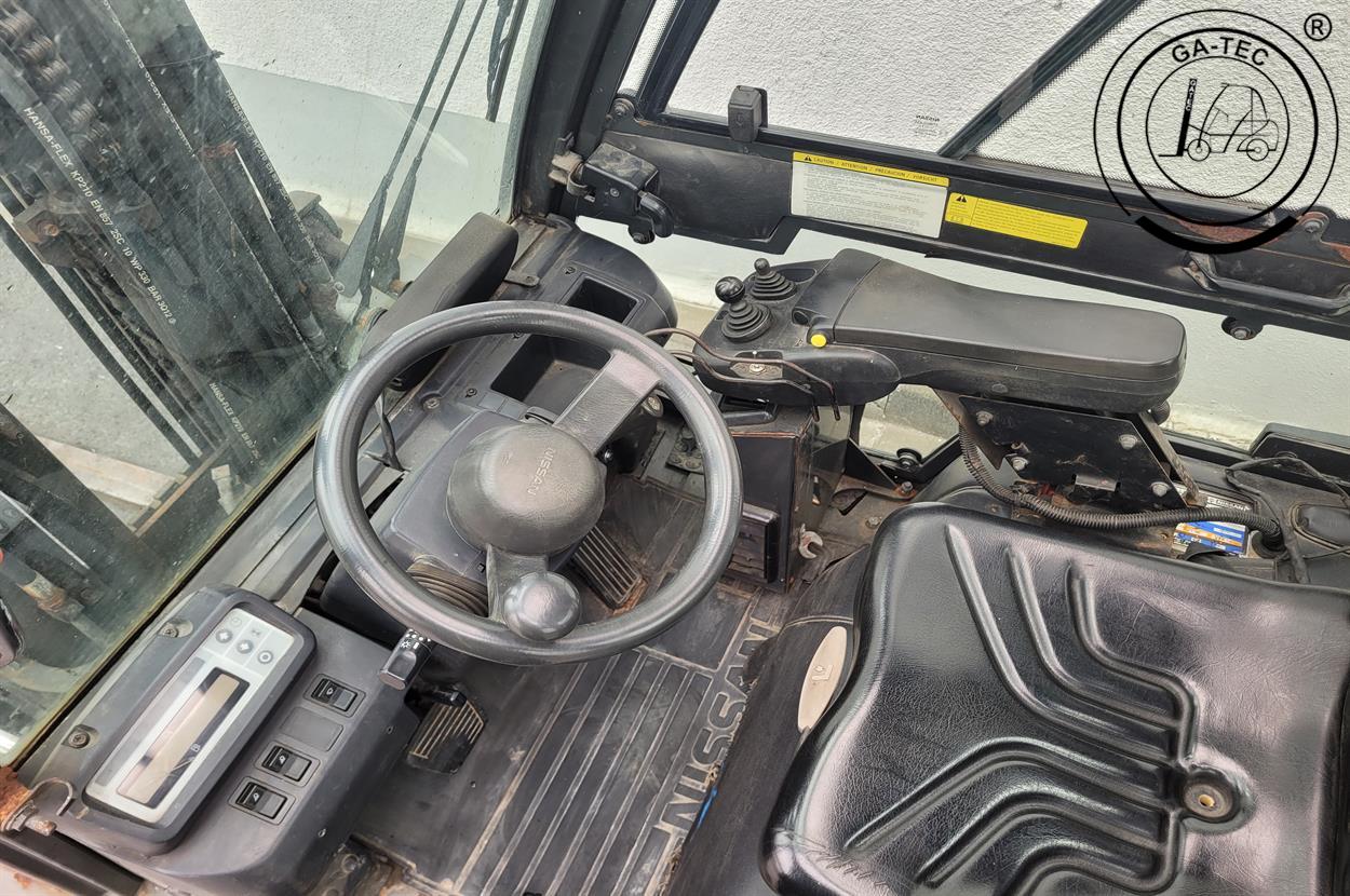 Nissan YG1D2A320 – Bild 9