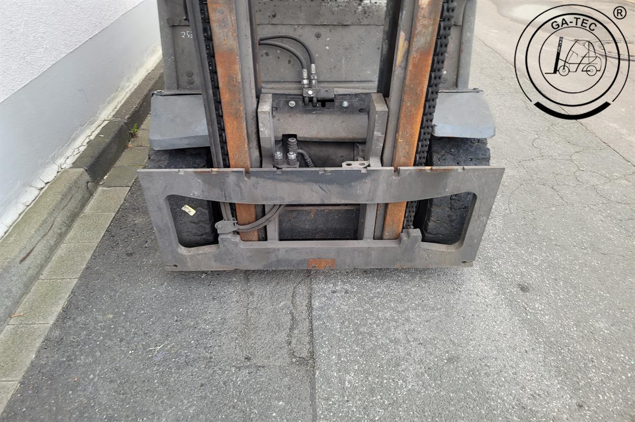 Linde H30D – Bild 7