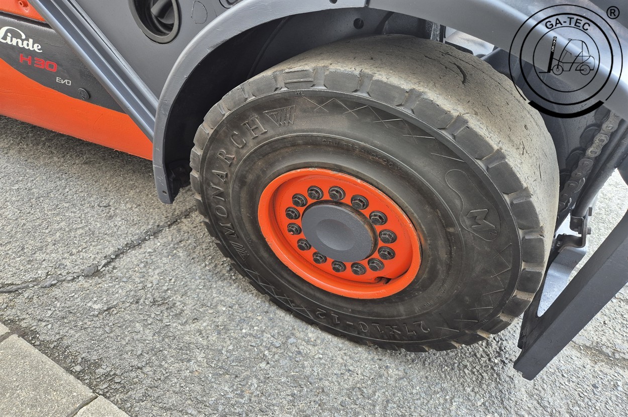Linde H30D – Bild 13