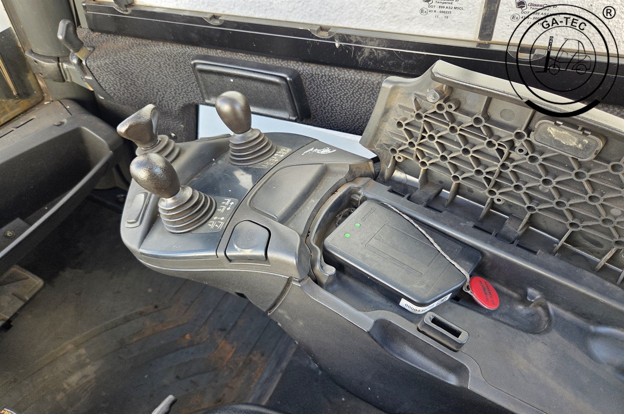 Linde H30D – Bild 10