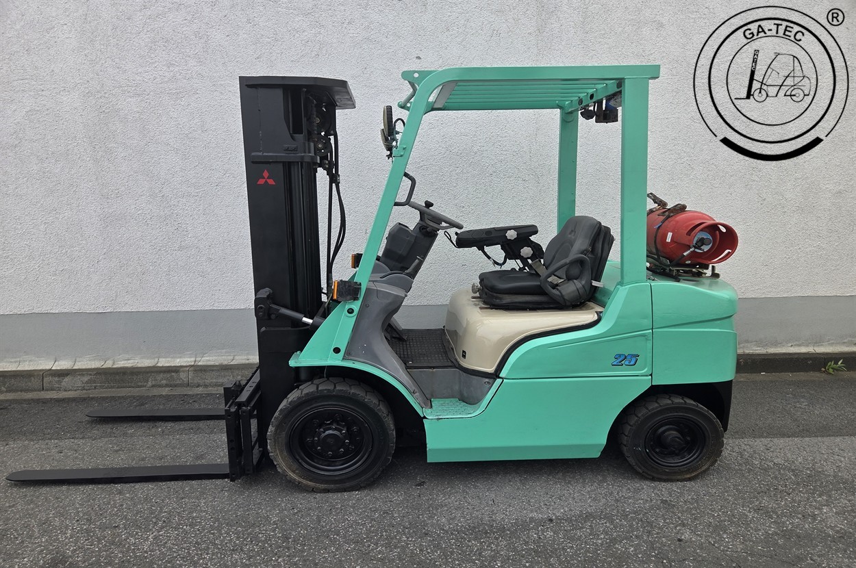 Mitsubishi FG25T – Bild 2