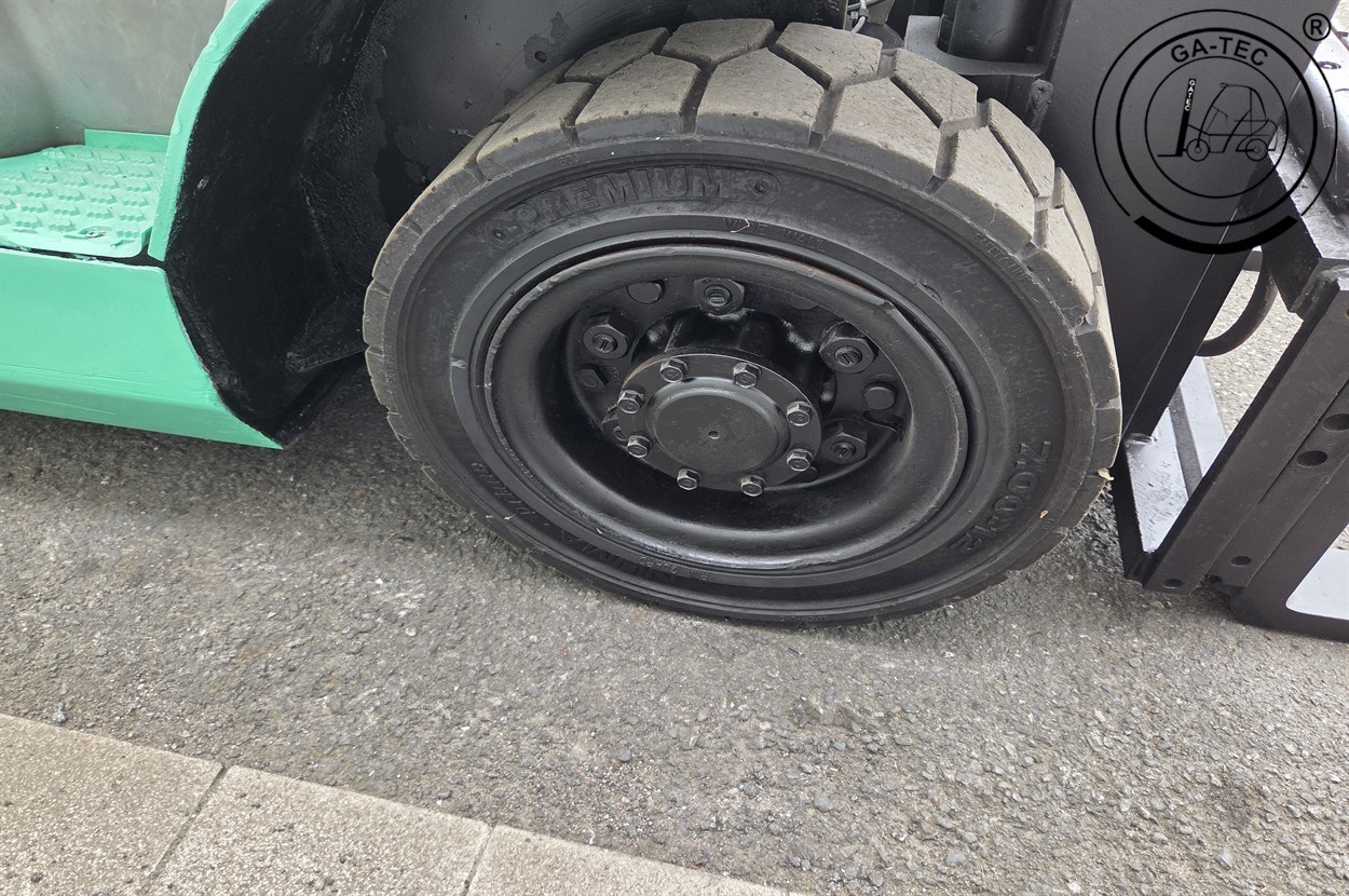 Mitsubishi FG25T – Bild 14