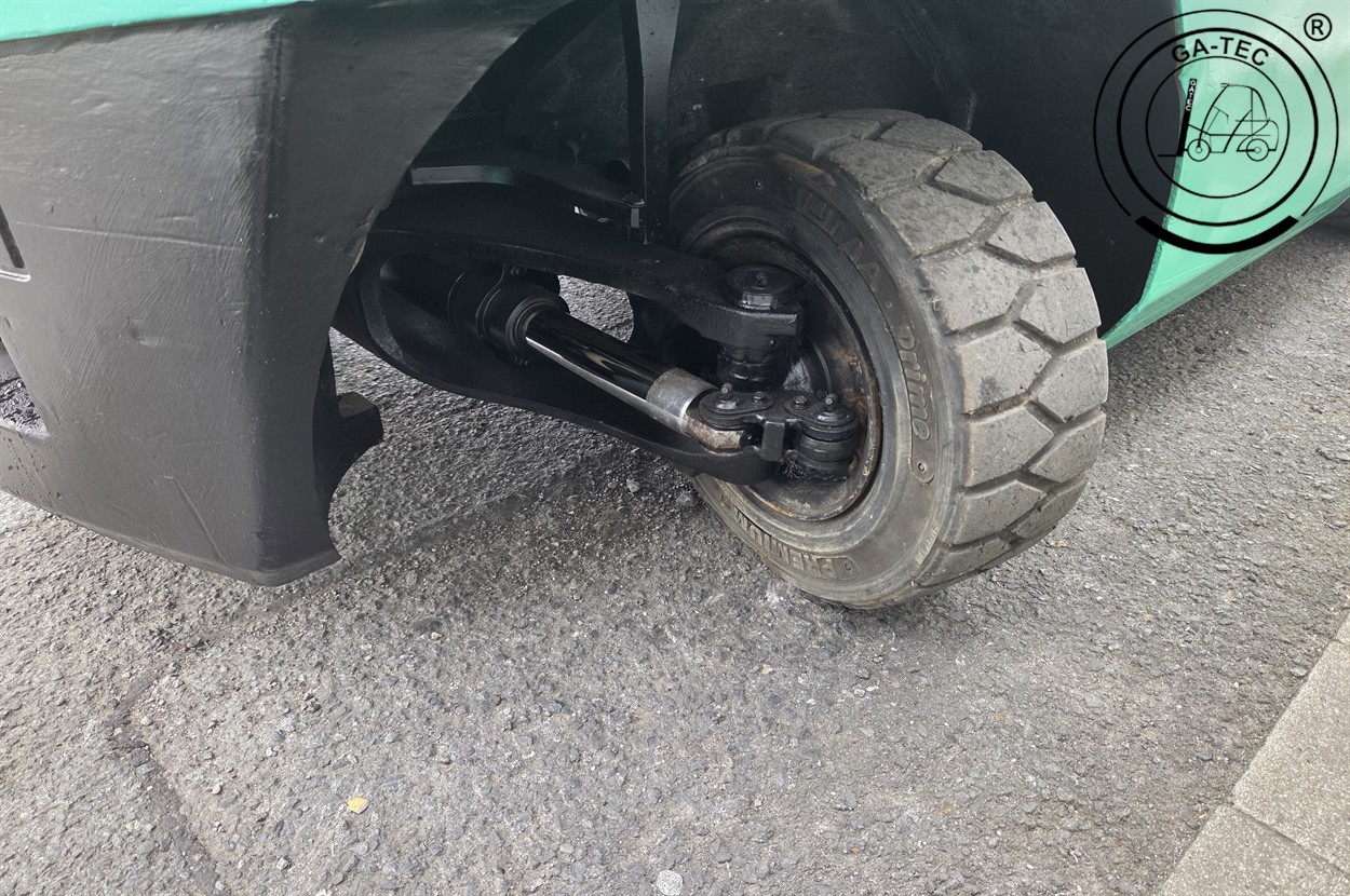 Mitsubishi FG25T – Bild 16