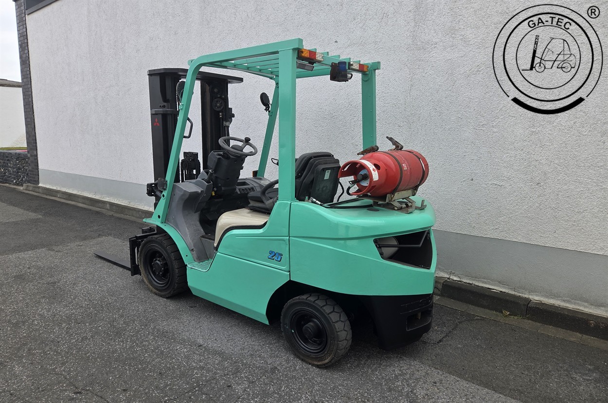 Mitsubishi FG25T – Bild 3