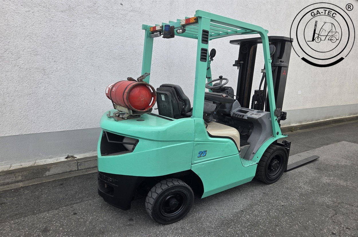 Mitsubishi FG25T – Bild 6