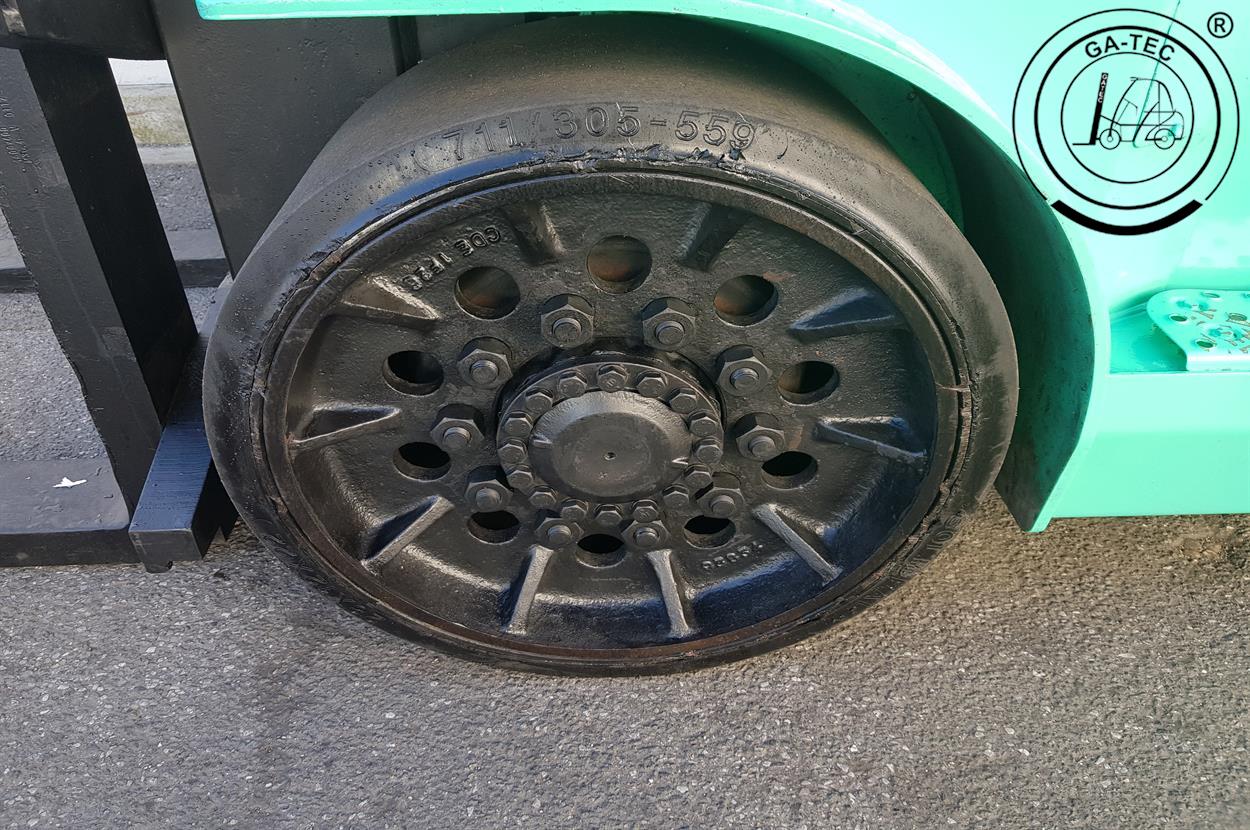 Mitsubishi FGC70K-STC – Bild 10