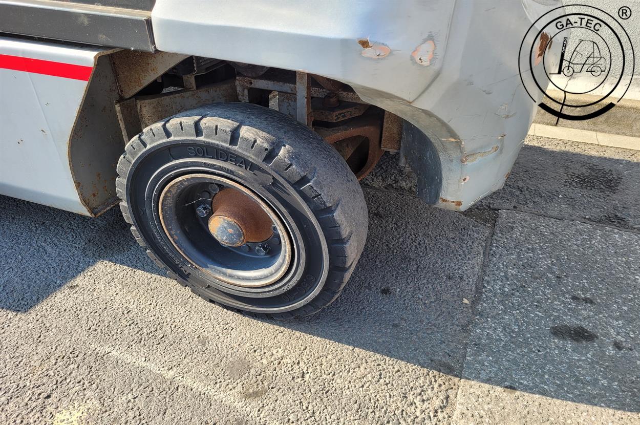 Nissan YG1D2A320 – Bild 12